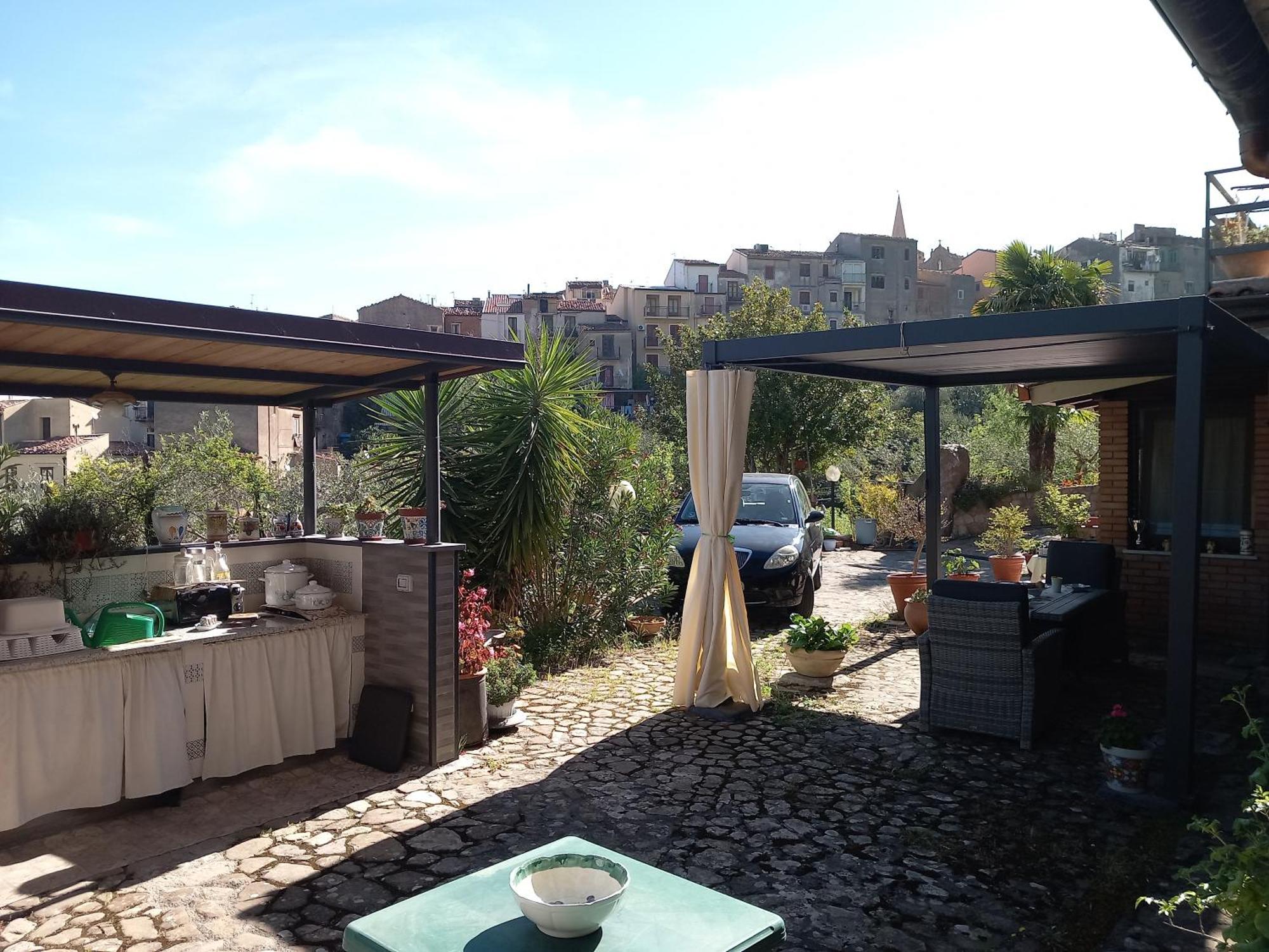 B&B Villa Letizia Castelbuono  Exterior photo