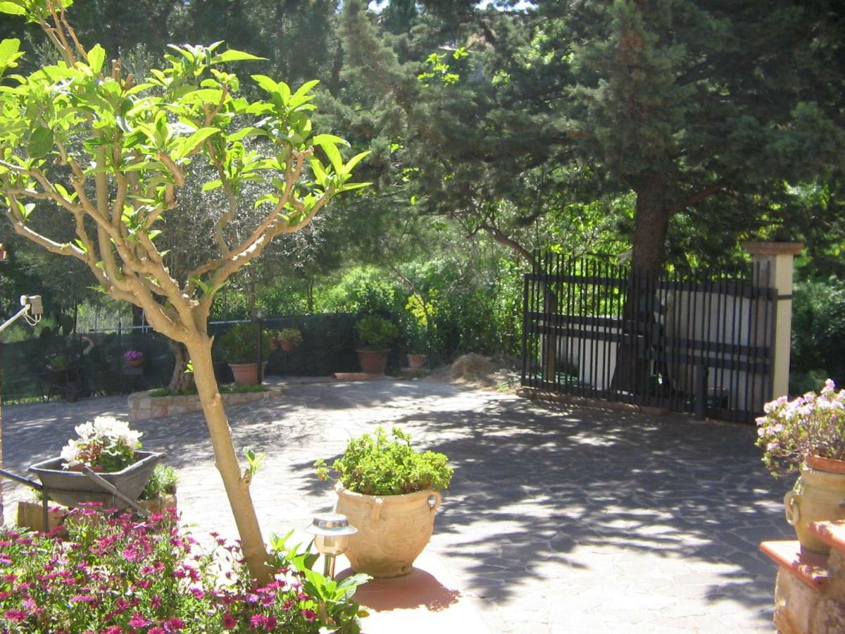 B&B Villa Letizia Castelbuono  Exterior photo